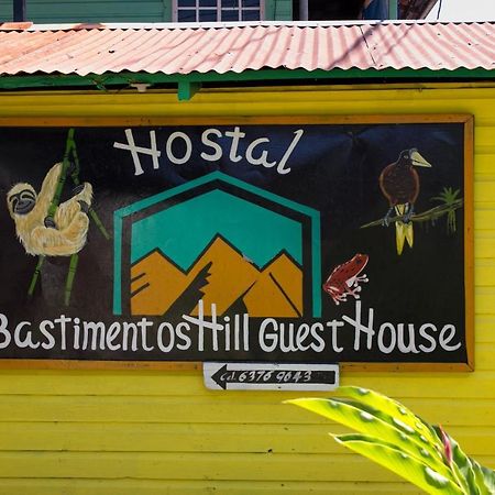 Bastimentos Hill Guest House โบกัสทาวน์ ภายนอก รูปภาพ